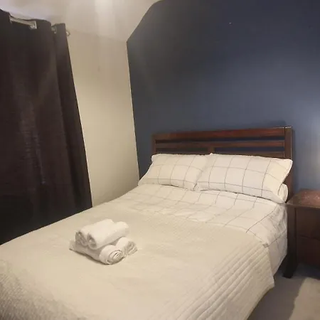 Cozy 2bdr Near Luas 5km To Centre