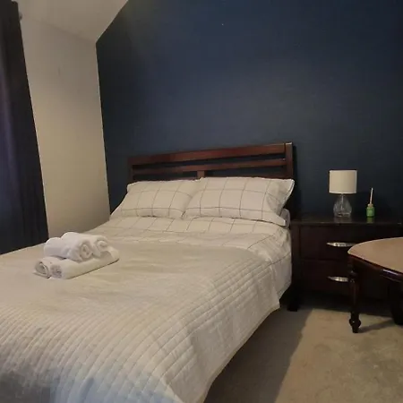 Cozy 2bdr Near Luas 5km To Centre